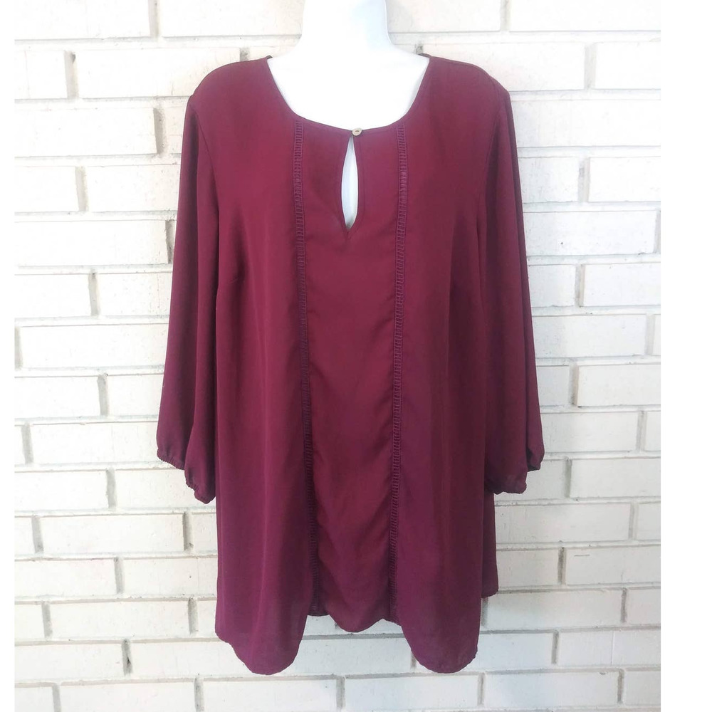 Daniel Rainn Burgundy Keyhole Blouse